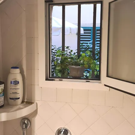 Chic Flat In Centre Near The Train Station Florenz